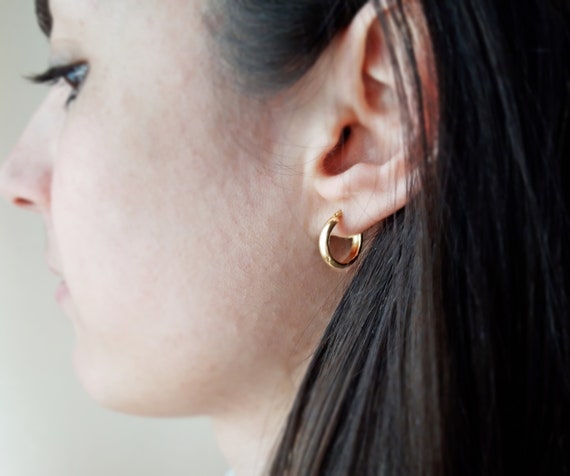 Hoop Earrings | Buy Hoop For Women Online - Accessorize India