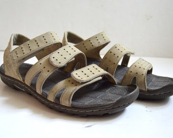 vintage nike sandals