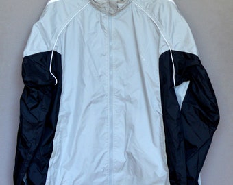 Chaqueta deportiva vintage Adidas con cremallera, chaqueta XL, chaqueta deportiva con cremallera Adidas, chaqueta gris y negra, chándal Adidas, talla extra grande.