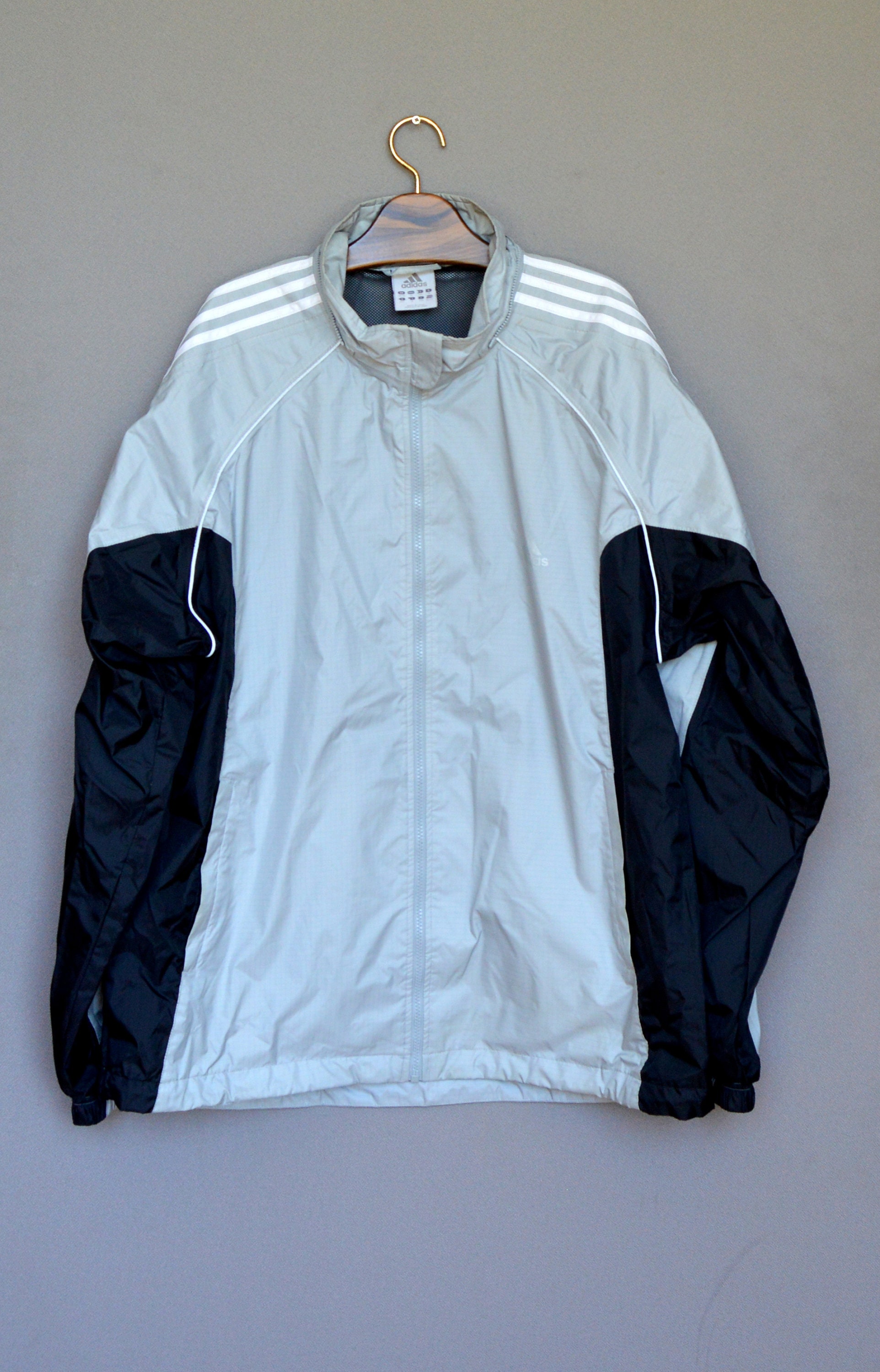 Adidas Originals Women's Track Jacket, Size XL polyester black type Vintage Second Hand