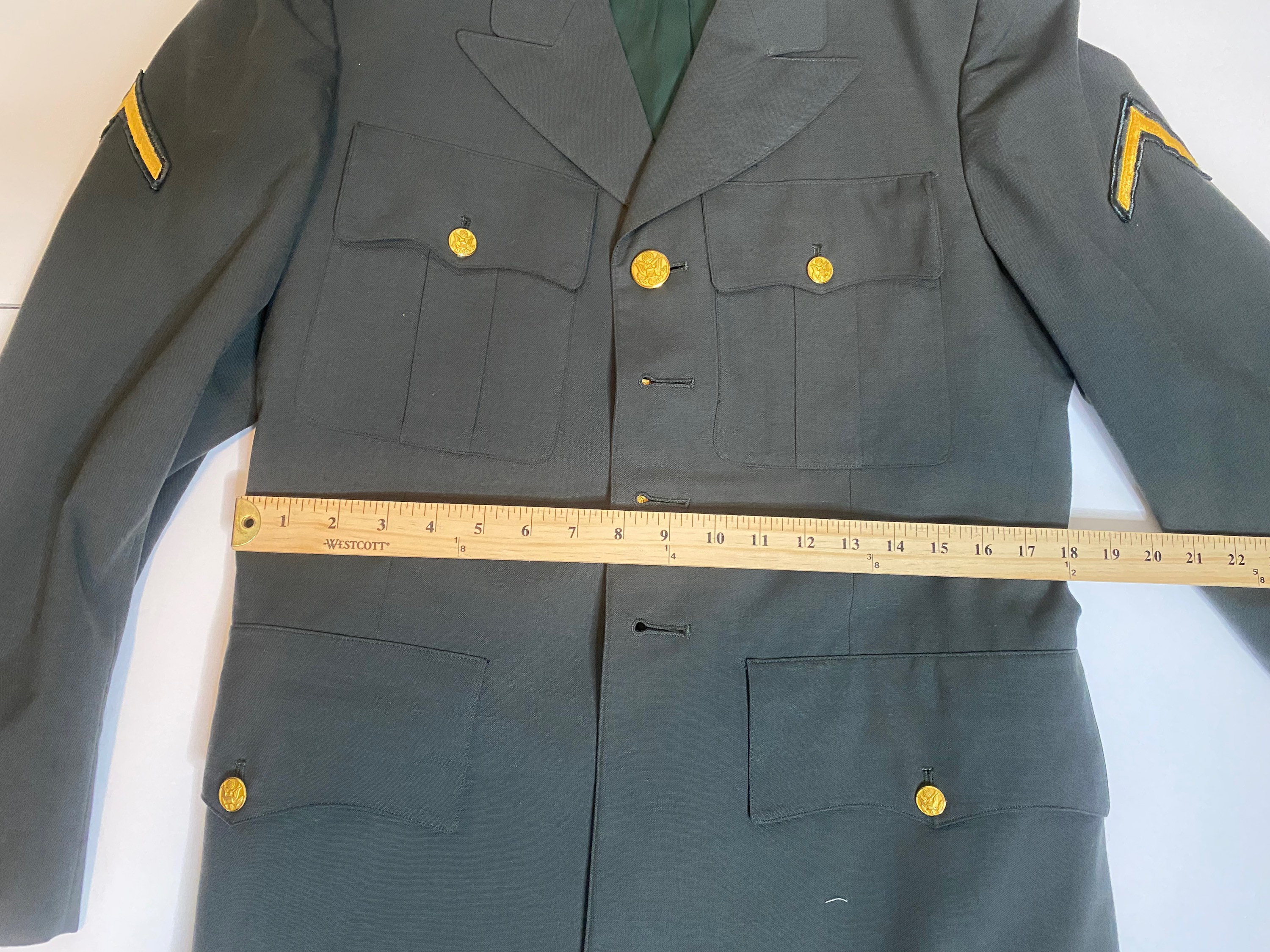 US Army Service uniform coat / green dress blazer / military jacket - size 38S