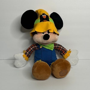 Vtg Scarecrow Mickey Mouse Plush 14” / vintage Disney Store Stuffed Plush / Halloween