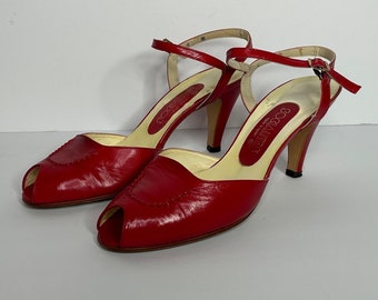 Vtg 80s Socialites Red Peep Toe Slingback Heels Size 8 Made In Spain / Red Heels / 80s fashion / 1980s style  / vintage foot ware