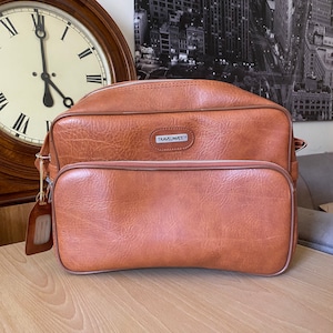 Tan overnight bag - vintage carryon - travelmate travel bag