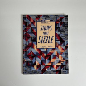 Stripes That Sizzle  - paperback, 1992 / vintage quilting book / quilting patterns / quilt design / quilt ideas / how to books