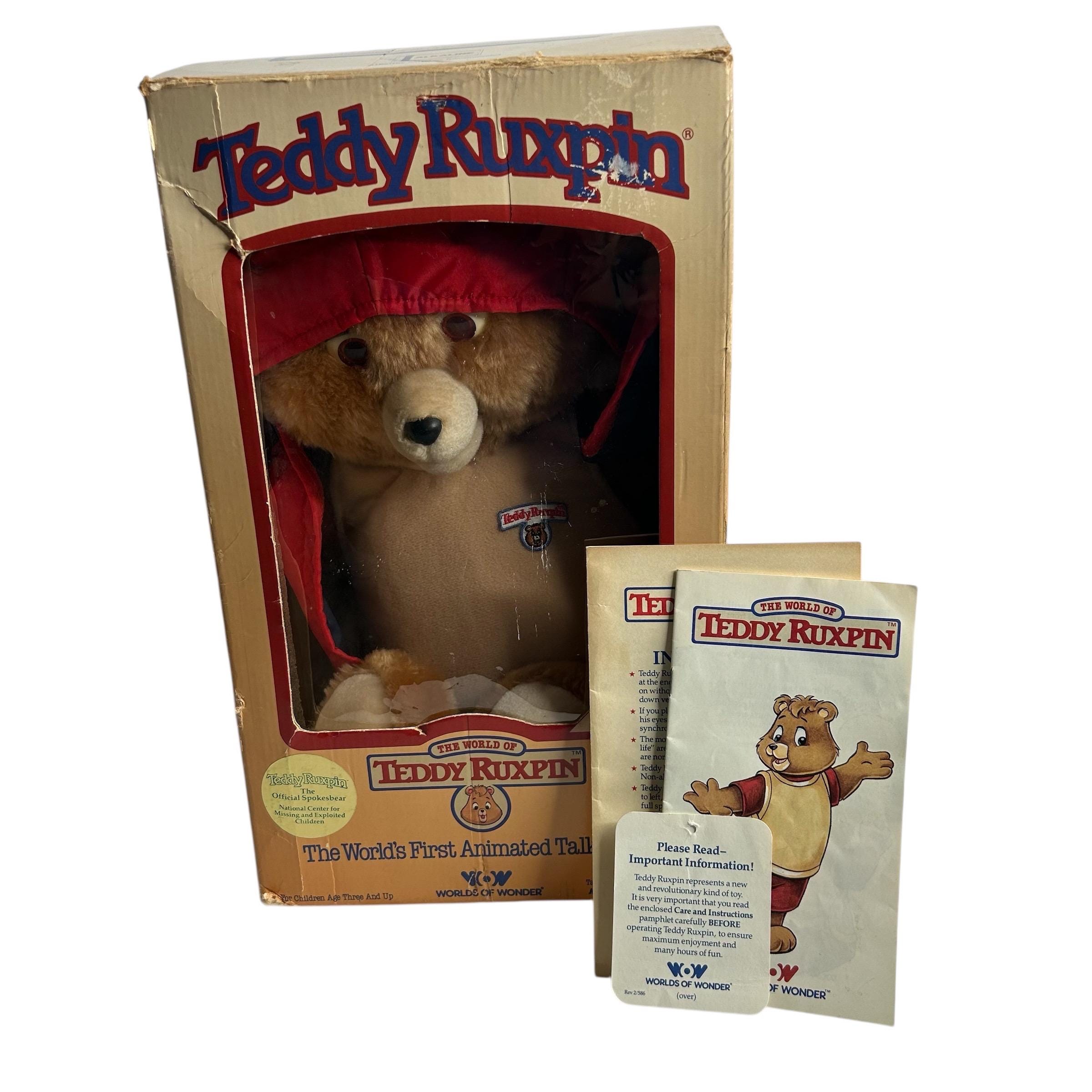 Vtg 1985 Teddy Ruxpin Doll *NOT WORKING Origional Box and  display picture 1