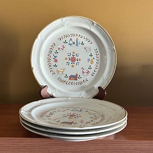Vtg (4) Finesse Stoneware Dinner Plates Lancaster Pattern / farmhouse decor / rustic Made in Japan / Vintage Japanese stoneware plate