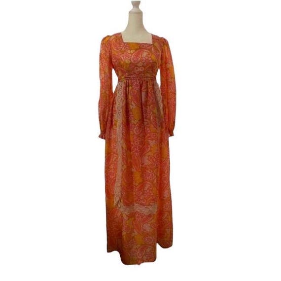 Vintage Pink Paisley Apron Dress - Prairie Dress - 70s 1970s Dress  