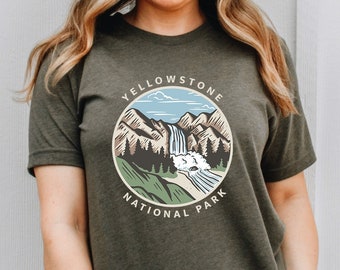 Vintage Yellowstone T Shirt, Shirts National Park Cute Bear Cool Graphic T Shirt Grand Tetons Dutton Ranch Hiking Camping Tee Unisex