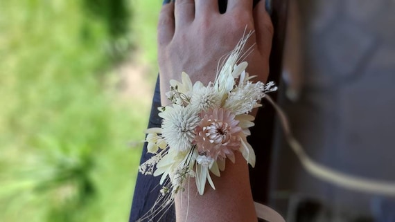 Corsage Da Polso Damigelle Boutonniere Sposo Mano Fiore Decor Uomini matrimonio rustico bianco da sposa polso corsage damigella d'onore Groomsmen partito riunioni decorazioni personali llxyzrzbhd 1021