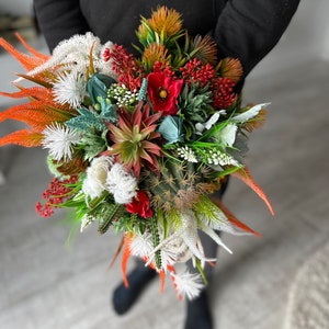 Cactus succulent bouquet Coral burgundy peach flowers Bridal bouquet Desert bouquet Fall wedding Silk flowers Boho wedding Exotic bouquet