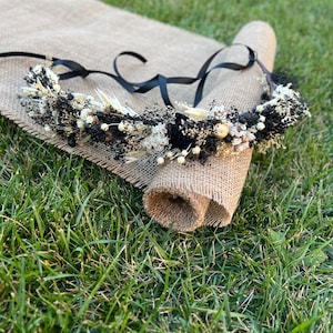 Black&ivory dried crown, Black white crown Black flower crown, Gothic headband, Halloween crown, Black wedding crown Black beige crown