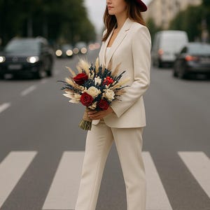 Dried flower wedding bouquet in burgundy, ivory and navy blue tones – rustic boho bridal bouquet with berries and lavender