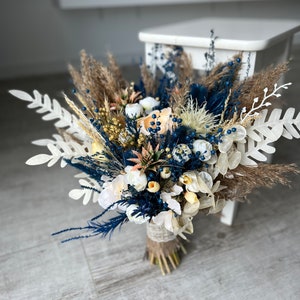 Navy blue Ivory Bouquet, Dried beige Wedding bouquet, Blue Bridal bouquet, Bridesmaid bouquets, Wedding Boho Bouquet, Dried rustic bouquet