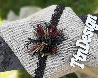 Black dried boutonniere for wedding, corsage and boutonniere  set, Halloween wedding, Boho wedding, gold boutonniere, burhundy boutonniere