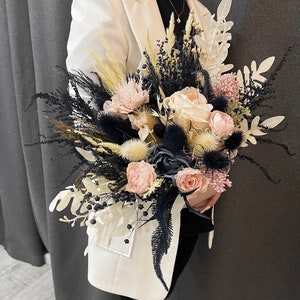 Flores de rosa polvorienta clara y azul marino, ramo de novia, ramo de boda rubor, flores de boda rosa, ramos de boda personalizados
