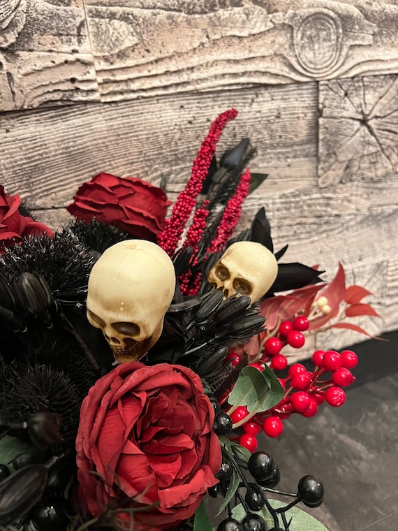 Schwarzer Hochzeitsstrauß Mit Roten Akzenten – Gotischer Brautstrauß Aus Seide Für Halloween & Cosplay