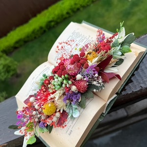 Colorful Hair Comb, Summer Hair Pins, Dried flowers, Preserved, Floral Comb, Clip, Wedding, Corsage, Prom, Bridal, Pink, Blue, Yellow, Green