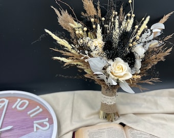 Gothic Black Dried Flower Bouquet: Unique Gothic Wedding Bridal Bouquet. Black Bouquet with Dried Flowers. Dried Flower Arrangements in Vase