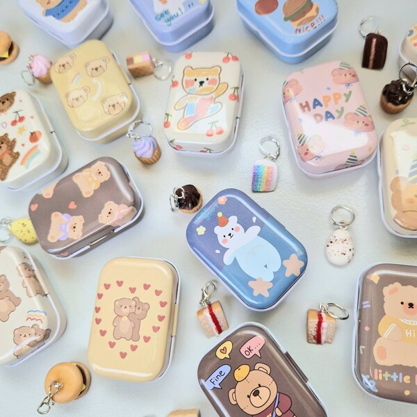 Small Pocket Size Cute Bear Stitch Marker/Notions Storage Tins For Knitting And Crochet