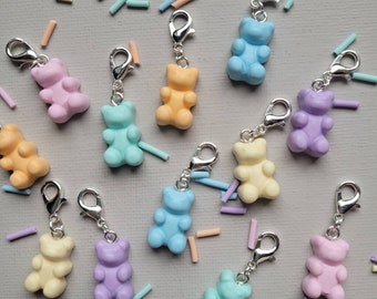 Marcadores de puntadas de osito de goma de arcilla polimérica hechos a mano, artículos para tejer y hacer crochet, juego o regalo individual.