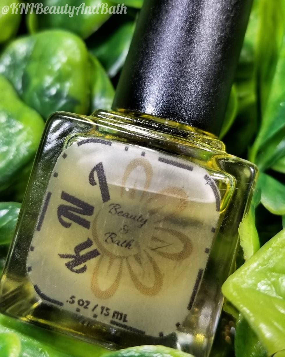 Miracle GrowTH Cuticle & Nail Oil - Bottle