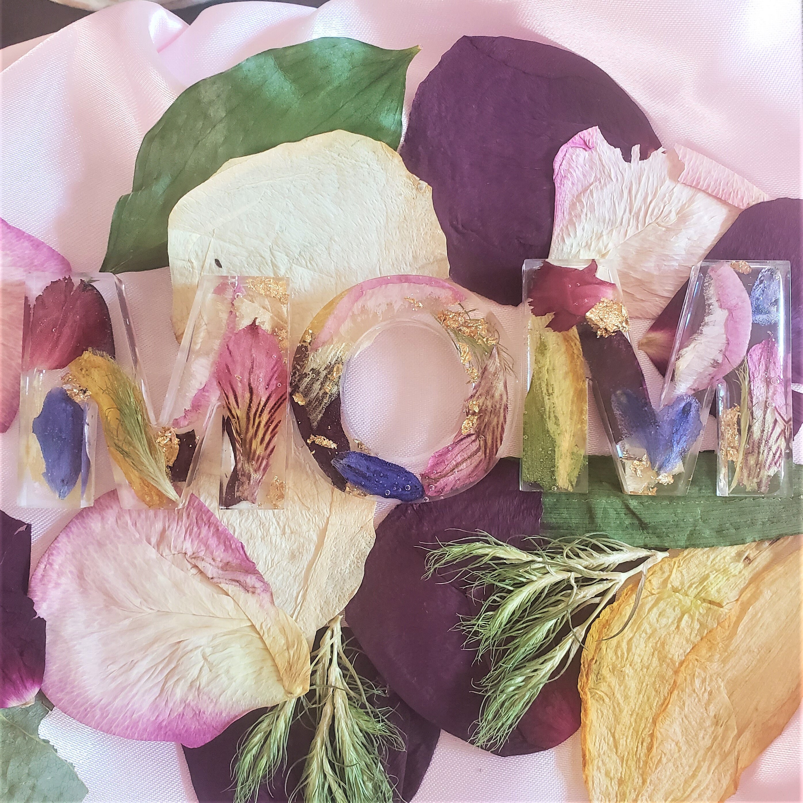 Custom Made Table Top Letters Made With Your Dried Flowers Etsy