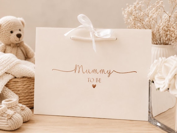 Personalized Mummy To Be Gift Bag: Baby Shower Favor