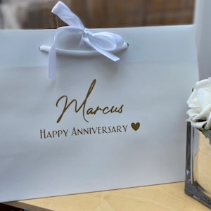 Personalised Happy Anniversary Gift Bag - Gift Bag, Personalised Anniversary, Special Anniversary, Wedding Anniversary, Love Heart bild 1