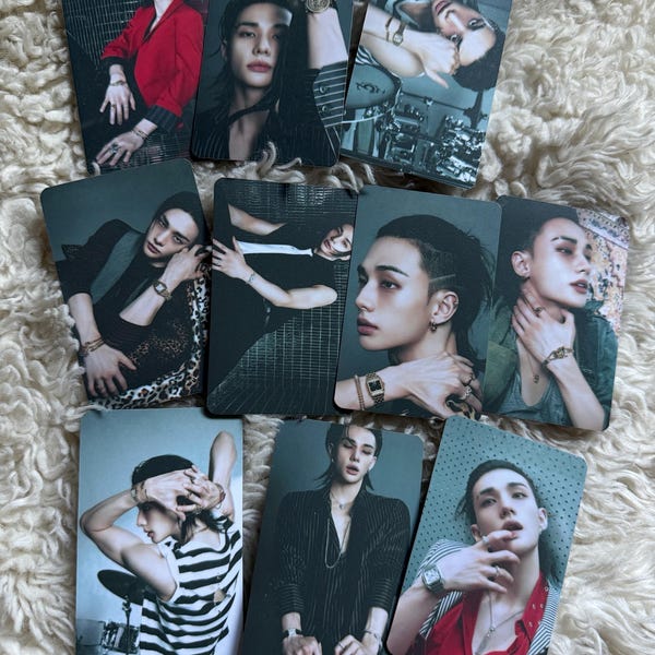 Hyunjin for W mag Lomo set