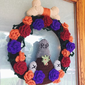 PDF Halloween Zombie Wreath Crochet Pattern image 3