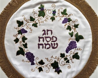 White silk matzah cover with hand-painted grapes, three pockets, hand painted in Israel, Passover seder meal gift