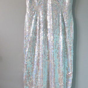 Vestido de noche Adrianna Papell para mujer, talla 12, con lentejuelas, corte sirena, iridiscente, estilo vintage de los 90, ideal para bodas. imagen 3