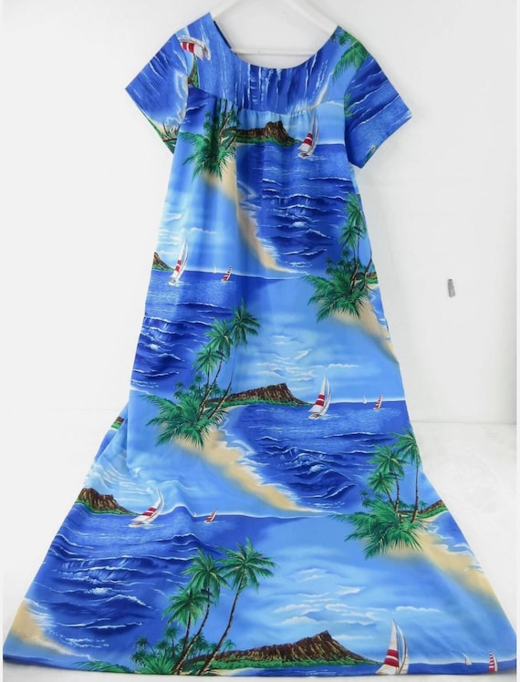 Vintage 70s Sweethearts Hawaiian Muumuu Dress Women's 12 Long Blue Tropical Maxi Palm Tree Sailboat Print Vintage Hawaii Long House Dress Vintage 70s Sweethearts Hawaiian Muumuu Dress Women's 12 Long Blue Tropical Maxi Palm Tree Sailboat Print Vintage Hawaii Long House Dress