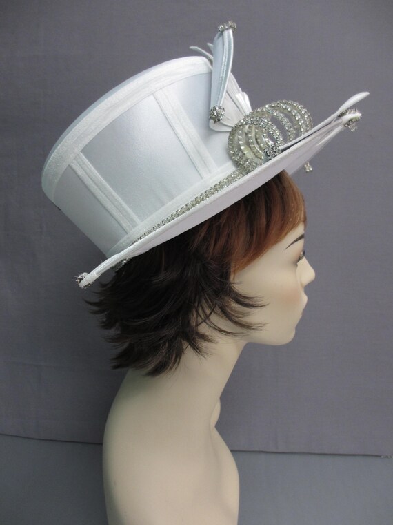 DVC Exclusive Rhinestone Statement Hat Silver Sat… - image 10
