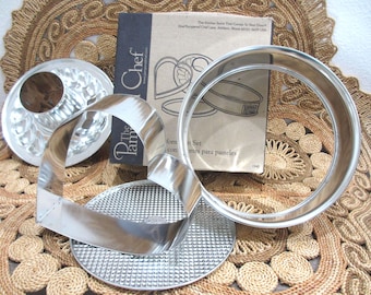 Pampered Chef 4PC Springform Pan Set Vintage 2005 New Old Stock Heart Bundt Cake Pan Set Baking Mold 1540