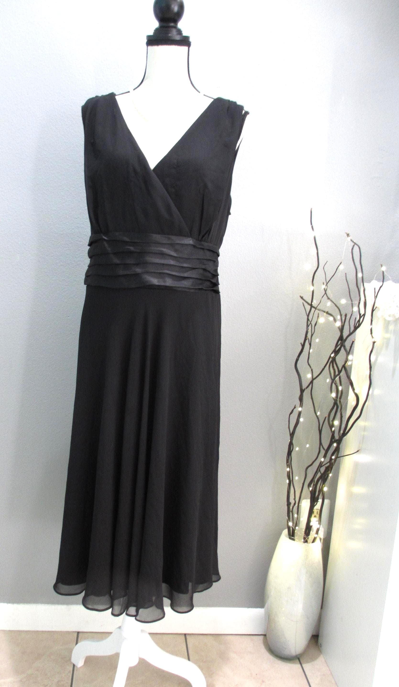 blue dress for baby girl Vintage 1930s Black and White Silk Evening Dress main image 0