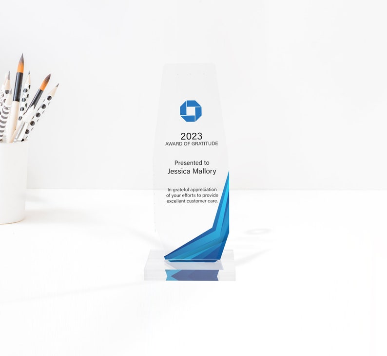 Custom Engraved Acrylic Award Plaque: Mirrored Detail image 5