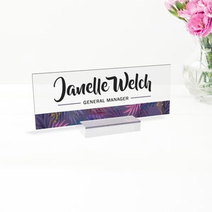 Personalized Acrylic Desk Name Plate: Custom Office Decor