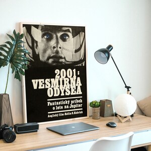 2001: Una odisea en el espacio, película épica de ciencia ficción de 1968, cartel checo original totalmente restaurado, digitalizado, archivo hq, descargable, imprimible