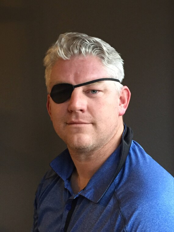 eye patch that fits under glasses