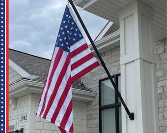 Asta de bandera premium montada en la pared Orion de 6'