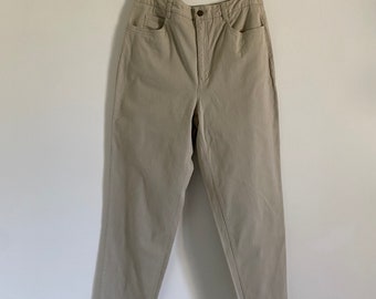 Vintage Khaki Pants | 30" Waist