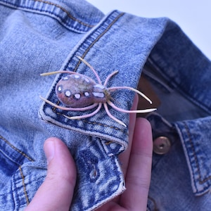 Spider pin, Spider miniature brooch, Realistic Spider, clay Spider, little Spider, Halloween spider, Valentines day gift