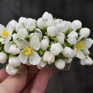 Jasmine Flower Hair Comb: White Floral Bridal Headpiece