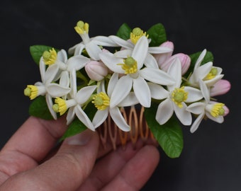 Orange blossom hair comb Bloming tangerine hair accessories Floral hair comb White wedding hair pins Bridesmaid hair comb Small flower clay