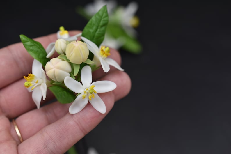 Orange blossom pin Bloming tangerine hair accessories Floral hair pins White wedding hair pins Bridesmaid hairpin Small flower Set hairpins image 3