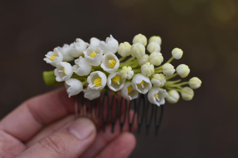 Peigne mariée muguet porcelaine froide fait main