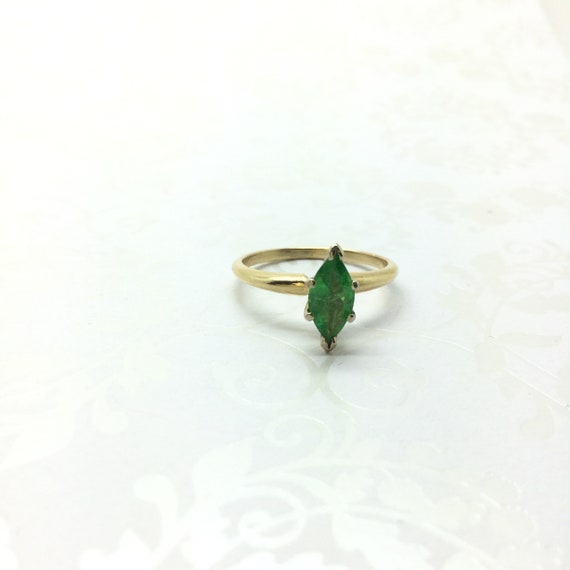 Vintage Tsavorite Garnet Ring ~ 14K Yellow Gold S… - image 4