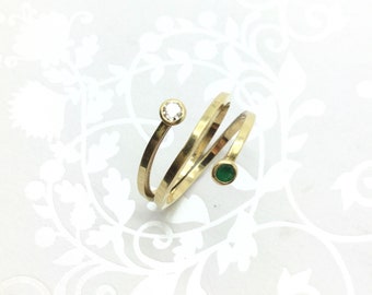 Unique Wrap Ring ~ Pinky Ring ~ Midi Finger Ring ~ Size 3 1/2 ~ Diamond Ring ~ Emerald Ring ~ Bypass Ring ~ Yellow Gold